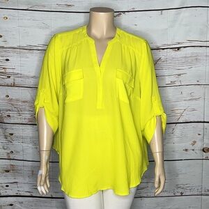 Torrid NWT Size 3 Bright Lime Roll-Tab Sleeve Georgette Pullover Henley Blouse
